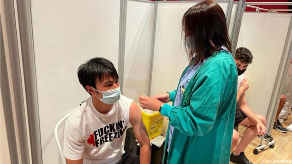 Recibieron la primera dosis de Pfizer en el Severo Ochoa
