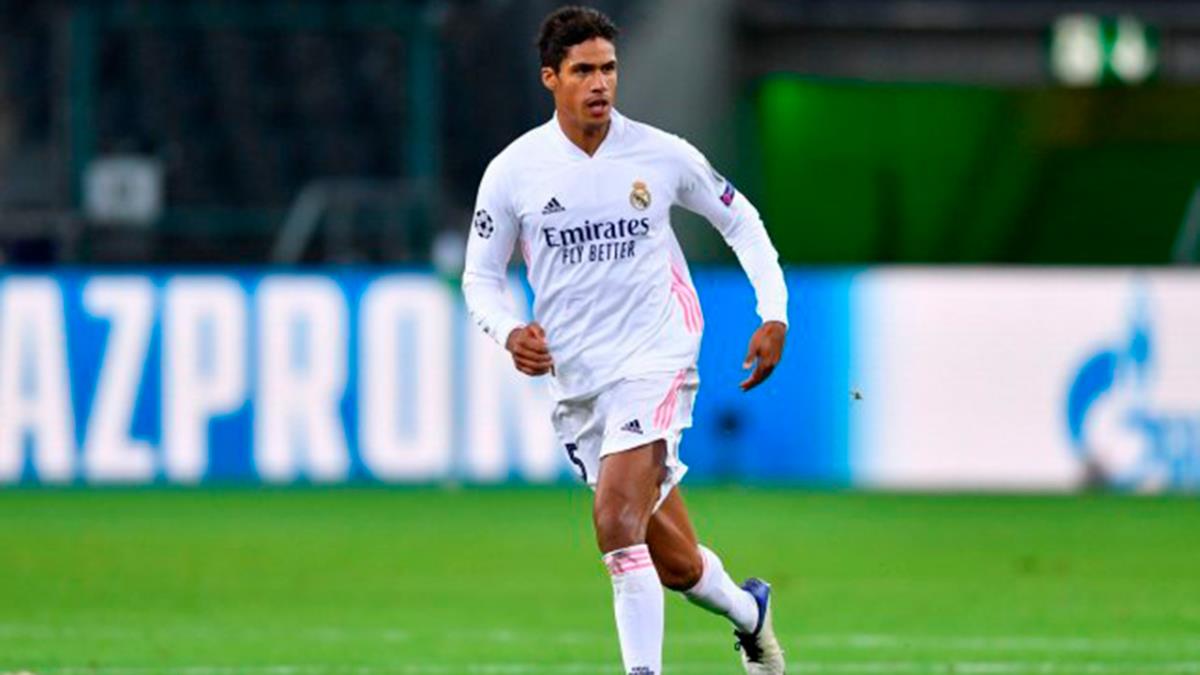 El central rechazó renovar el contrato y el club blanco estaría dispuesto a dejarle ir