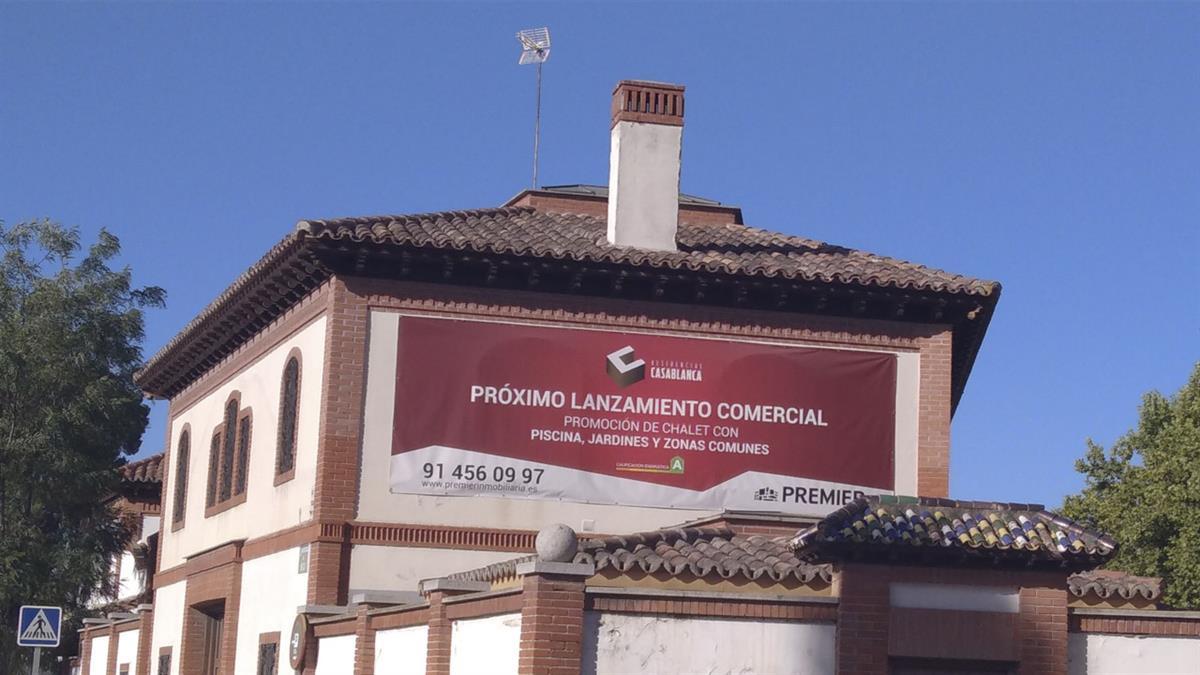 La Asociación vecinal El Val denuncia el abandono del patrimonio de la ciudad