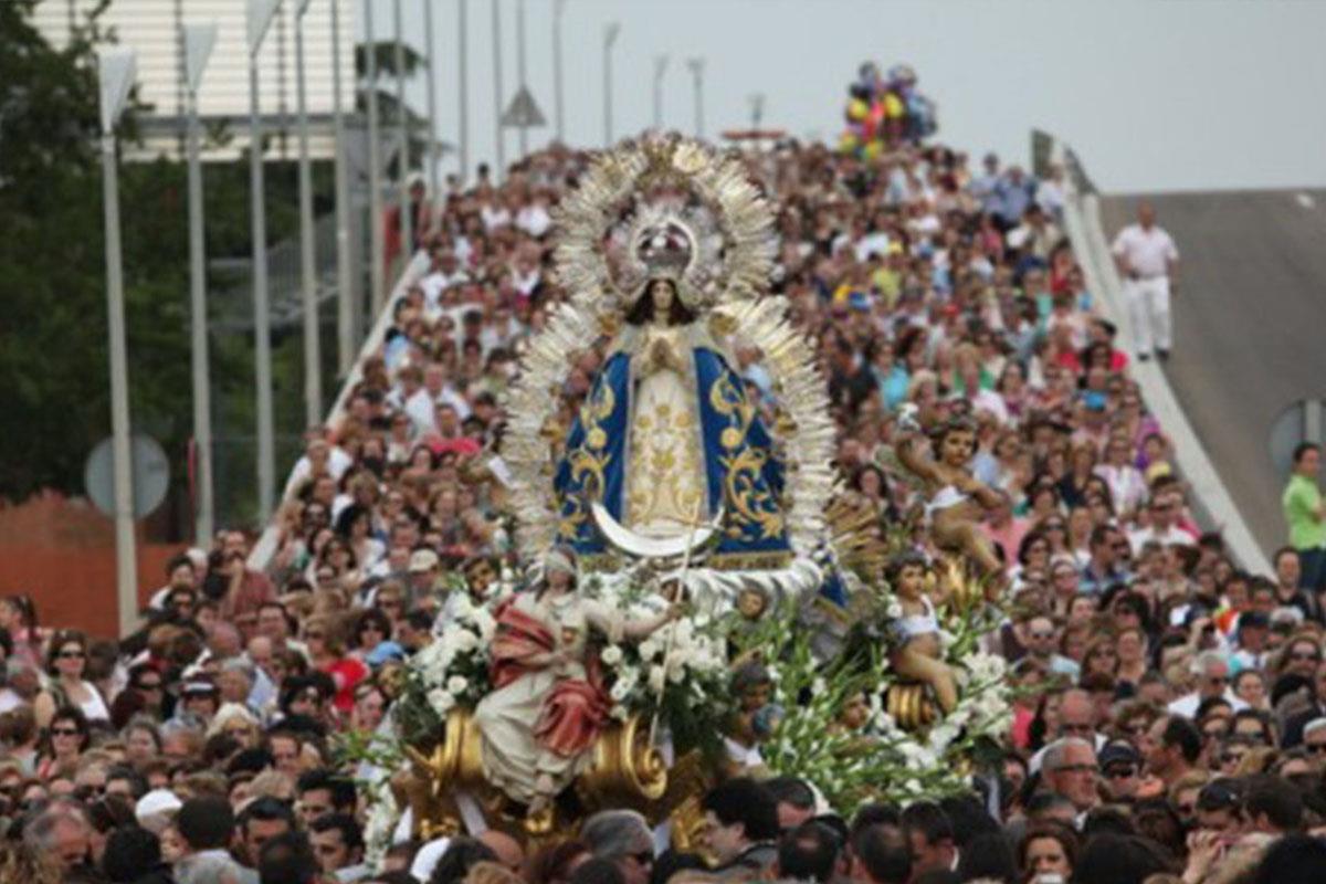 En está edición de 2020, el jueves 20 de mayo la bajada de la Virgen será virtual , debido a la imposibilidad de una celebración habitual