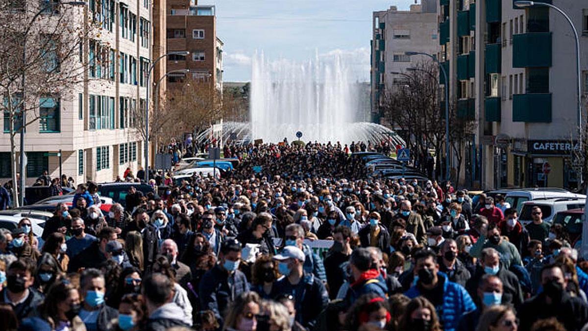 Aseguran que produce emisiones contaminantes y supone un riesgo para la salud de los vecinos 