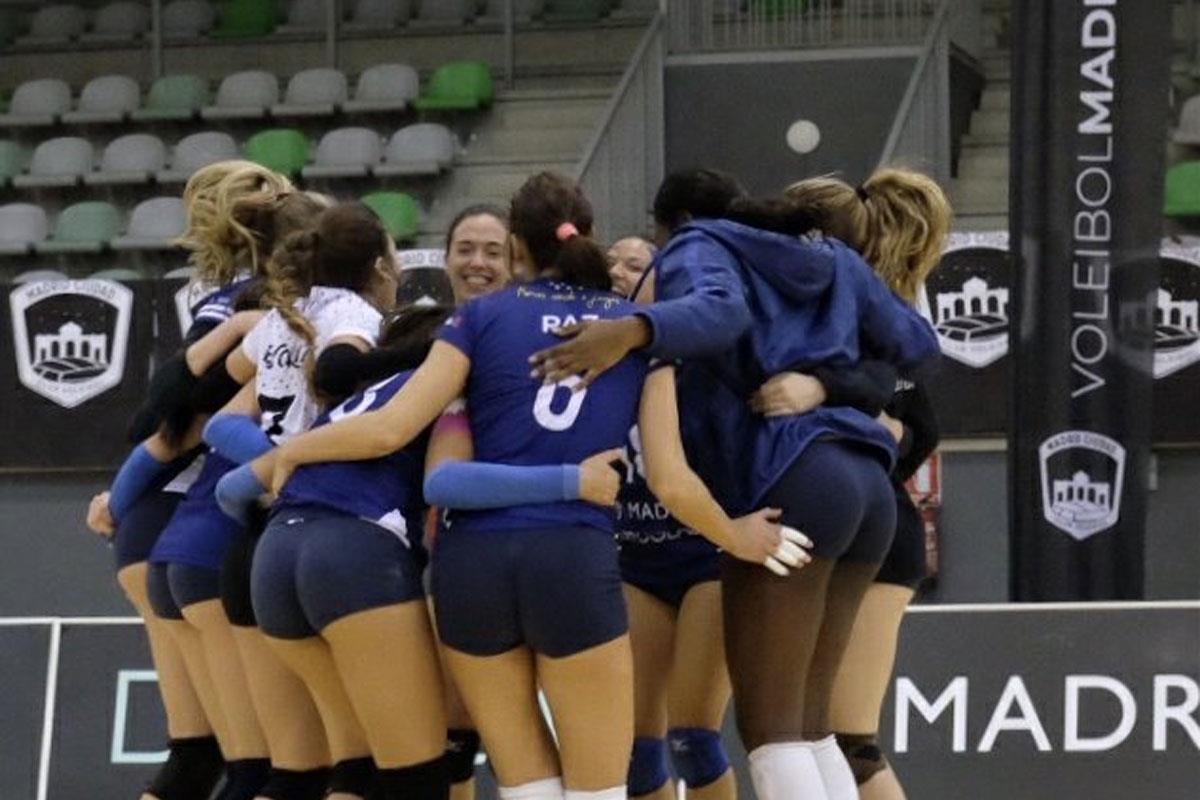 Las chicas se impusieron por 3-0 