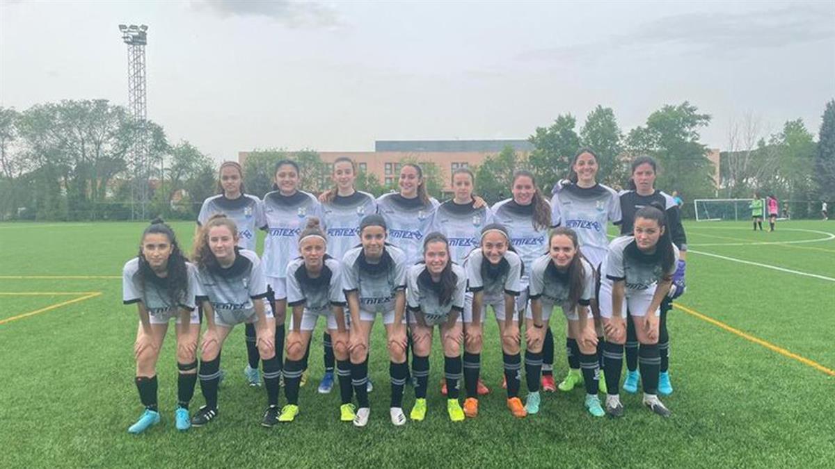 Las jugadoras alcalaínas se enfrentaron al C.D.E. Lugo Fuenlabrada