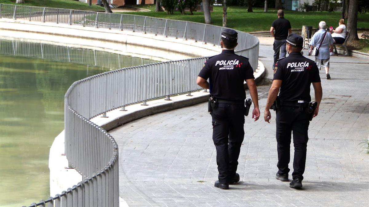 La Policía Municipal de Móstoles ha interpuesto más de 20 denuncias en una semana 