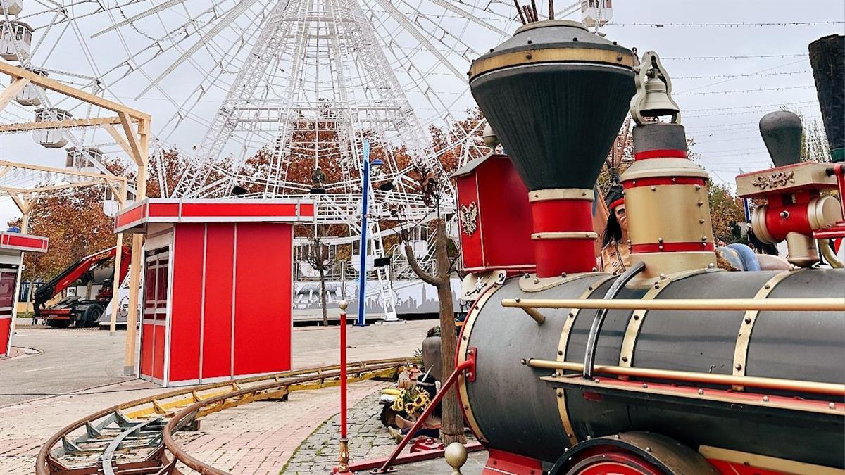 El Ayuntamiento ha ido presentando en redes sociales partes de la esperada canción