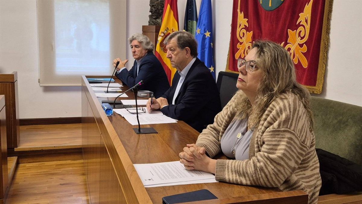 El Pleno también saca adelante una modificación presupuestaria para la subvención de ACOVI