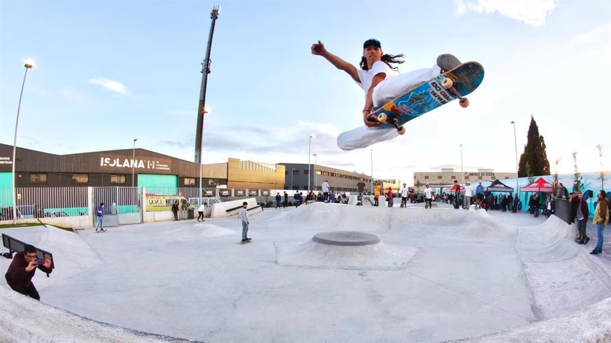 El evento reúne a los mejores skaters, haciendo gala de sus habilidades