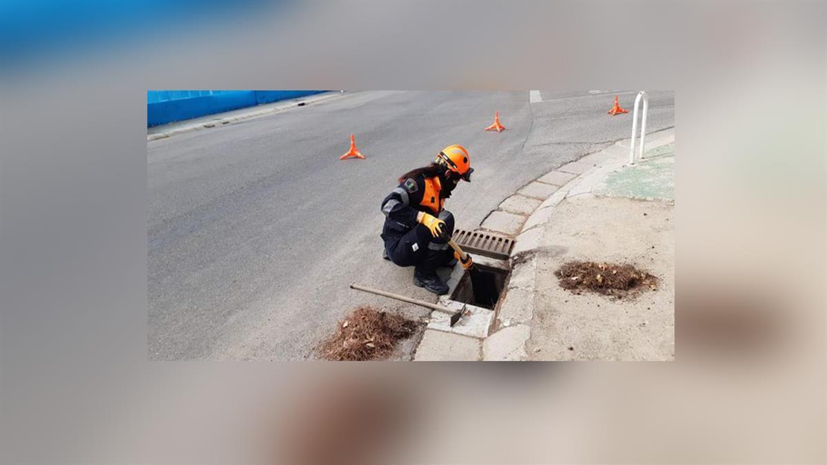 Y pide que la gente se informe del tiempo a través de la AEMET