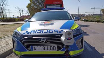 La policía detiene a un hombre por presuntos malos tratos a su pareja