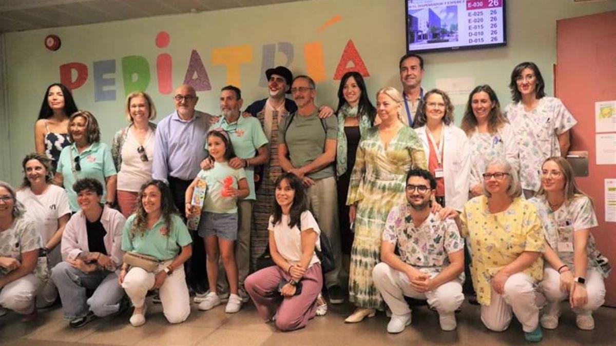 El payaso Tapón ha pasado por la Unidad de Pediatría de la Fundación Alcorcón 