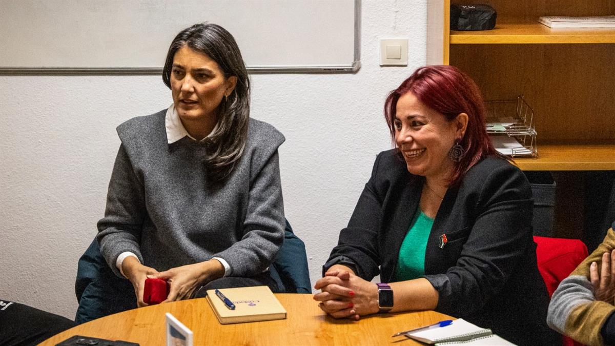 La portavoz de Más Madrid en la Asamblea se ha reunido con la Asociación de Madres y Padres de Alumnos d