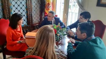 Pilar Trinidad, subdelegada del Gobierno en Madrid, se reunió con José María Porras y su equipo de Gobierno para tratar diferentes cuestiones que afectan a la localidad