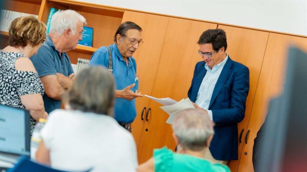 Cuyo objetivo es acercar las nuevas tecnologías al colectivo y romper con la brecha digital