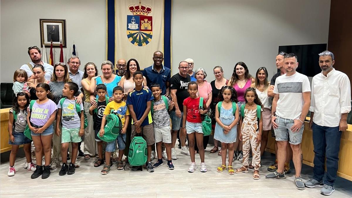 Se trata de una iniciativa solidaria organizada por la Asociación Río de Oro con la que colabora el Ayuntamiento 