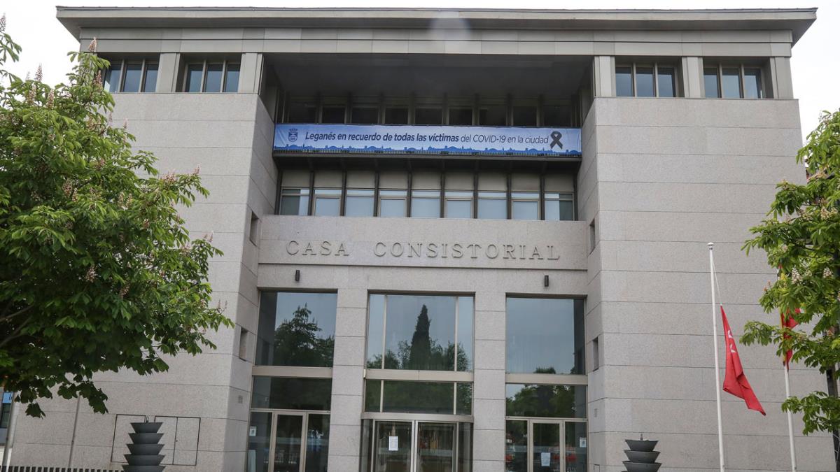 Su portavoz, Beatriz Tejero, anima a los grupos de la oposición a unirse para desalojar al PSOE y Leganemos de la ciudad