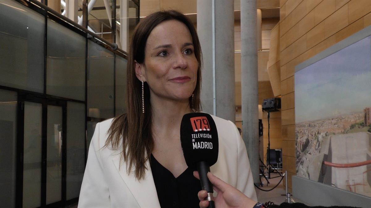 El debate sobre prioridad nacional en la región salta de las calles a la Asamblea de la mano de Isabel Pérez Moñino