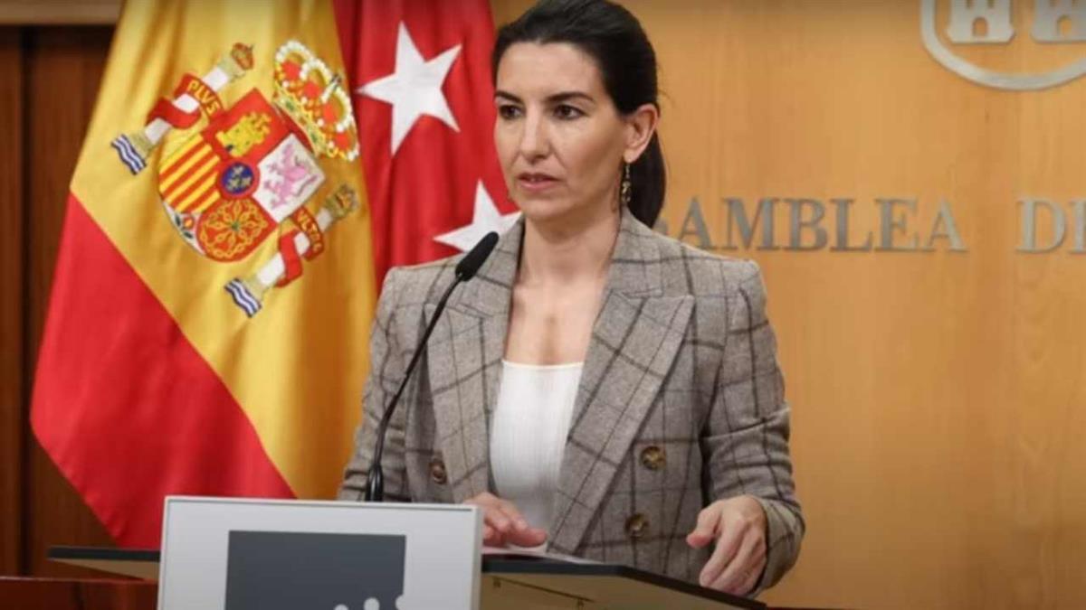 La portavoz de VOX, Rocío Monasterio, ha mostrado su descontento con la enseñanza de ideología en los centros educativos