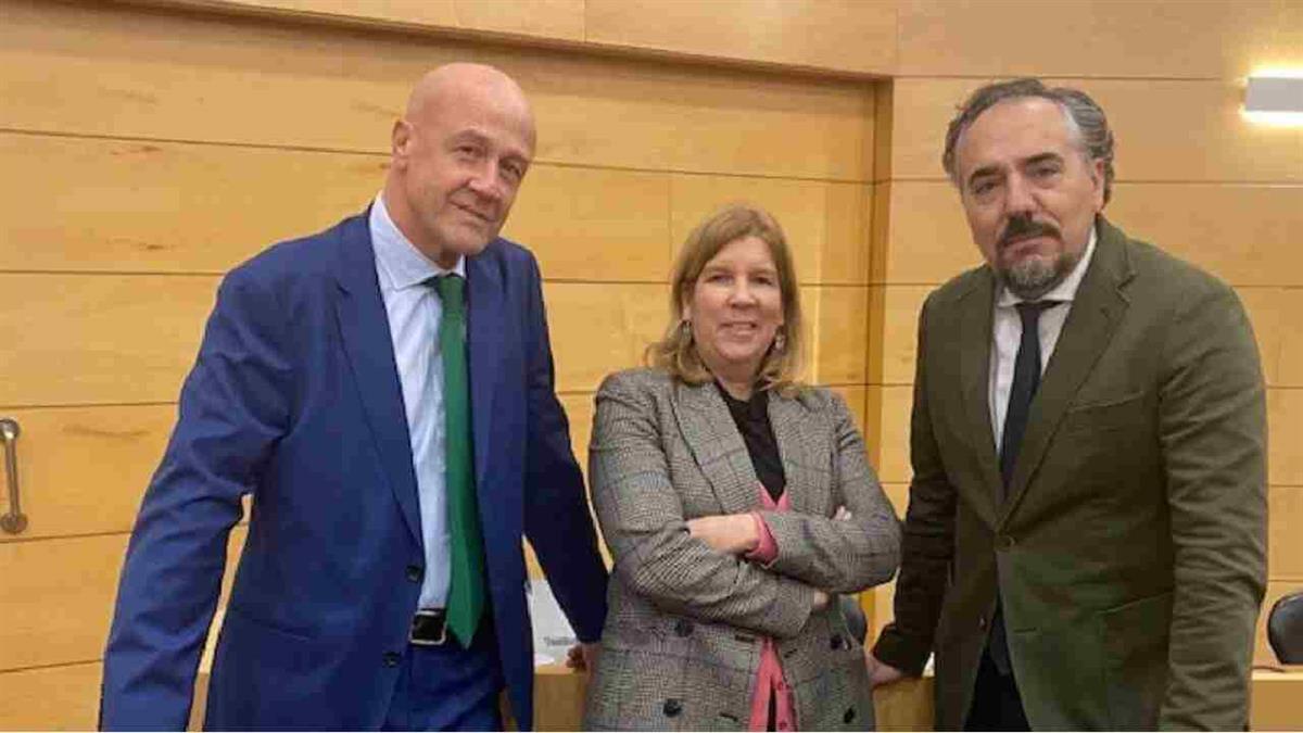 La formación ha alertado del "grave déficit" de plazas en la red pública autonómica