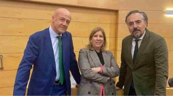 La formación ha alertado del "grave déficit" de plazas en la red pública autonómica