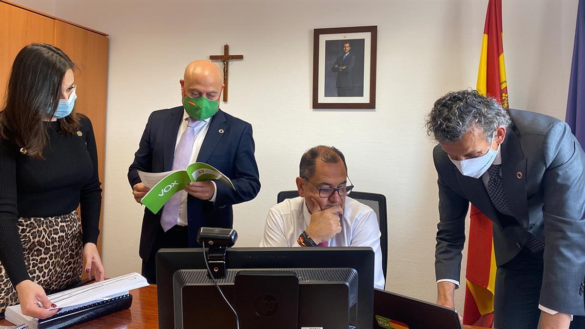 "Parece que el Gobierno Municipal quiere ahogar a nuestros vecinos"