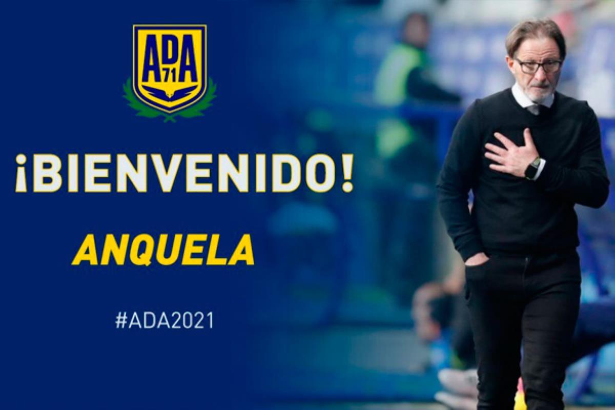 El club alfarero confía en el técnico linarense tras la destitución de Mere Hermoso