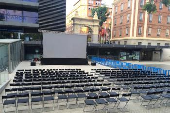 Lee toda la noticia '¡La actividad cultural vuelve al distrito de Retiro!'