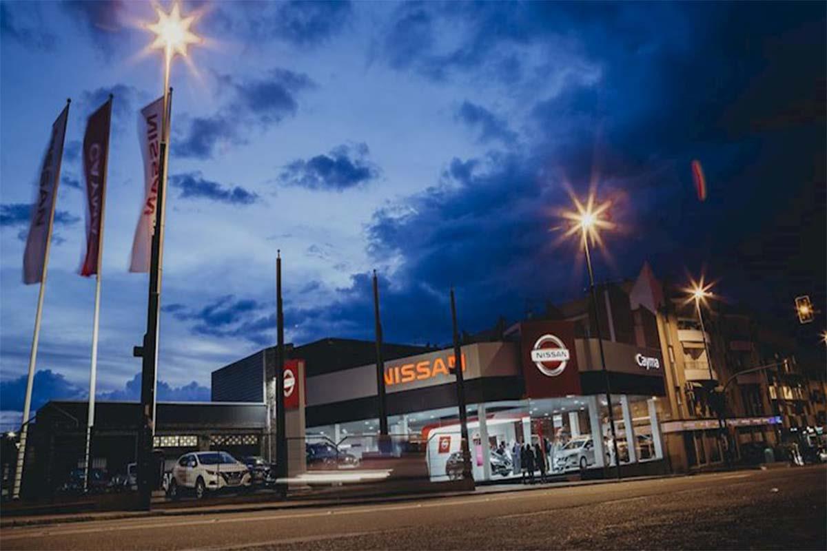 El Gobierno permite a los concesionarios volver a abrir sus puertas
