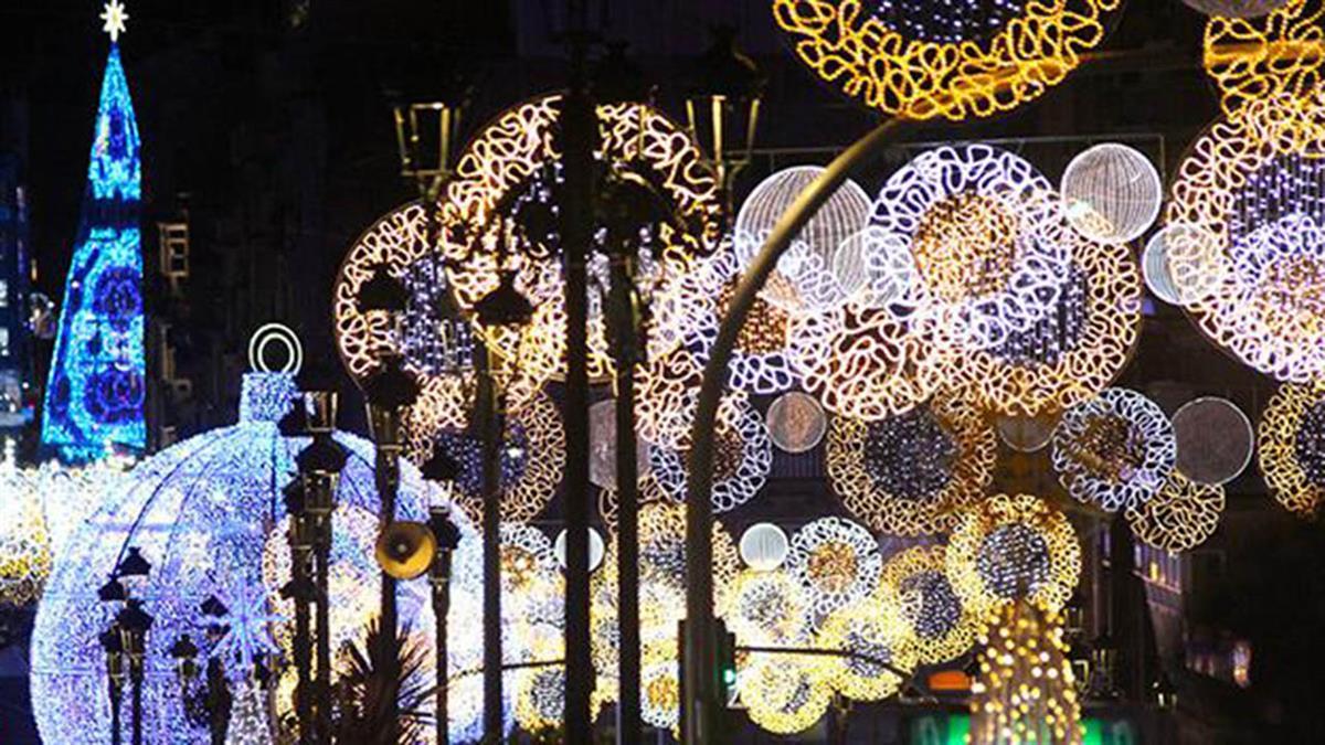 Se trata de una visita al Vigo iluminado por Navidad con excursión a Oporto en diciembre y de un crucero por el Mediterráneo en el mes de mayo