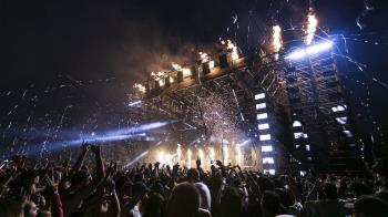 Con música y espectáculo para todos