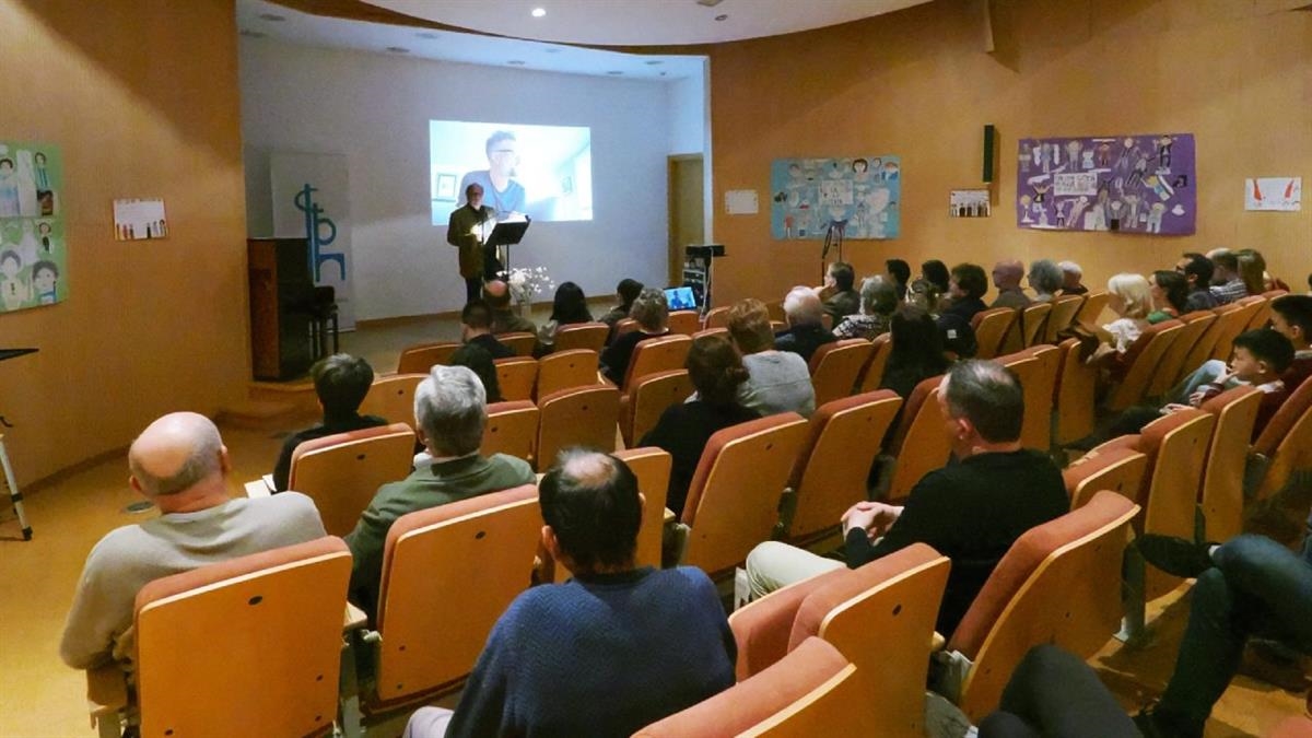 El galardón está dotado con 6.000 euros