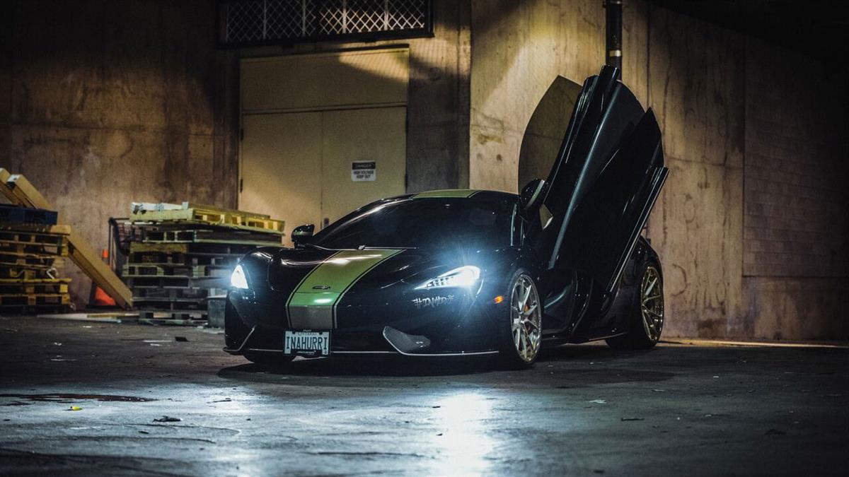 Un factor igual de importante que el de ser vistos por el resto de posibles usuarios de la vía, sin causar encandilamiento ni molestias