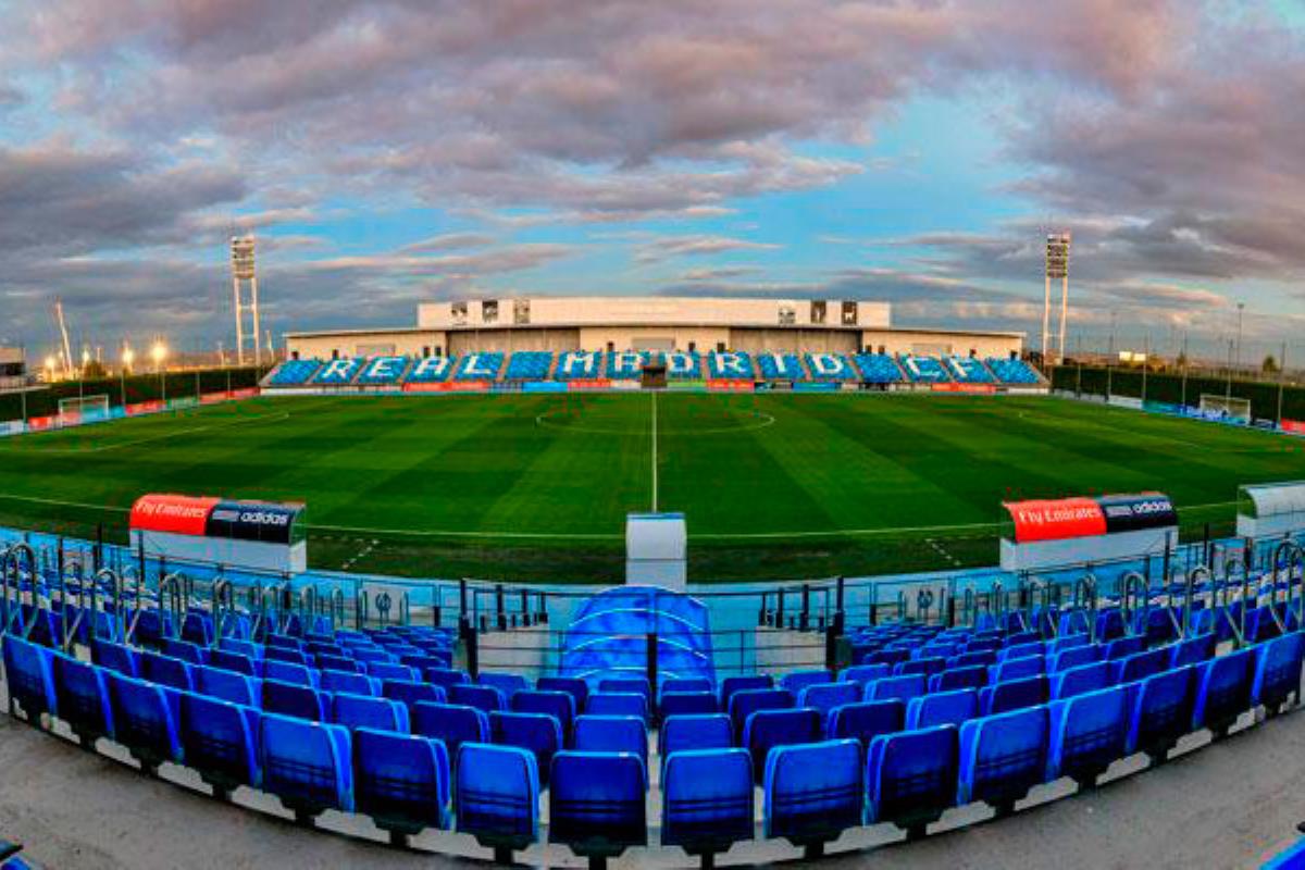 El club blanco estudia jugar en el Di Stefano para acelerar las obras de su estadio
