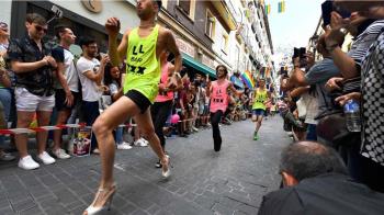 El Ayuntamiento de Tres Cantos pone en marcha esta bonita iniciativa con motivo del Día Internacional contra la LGTBIfobia en el deporte