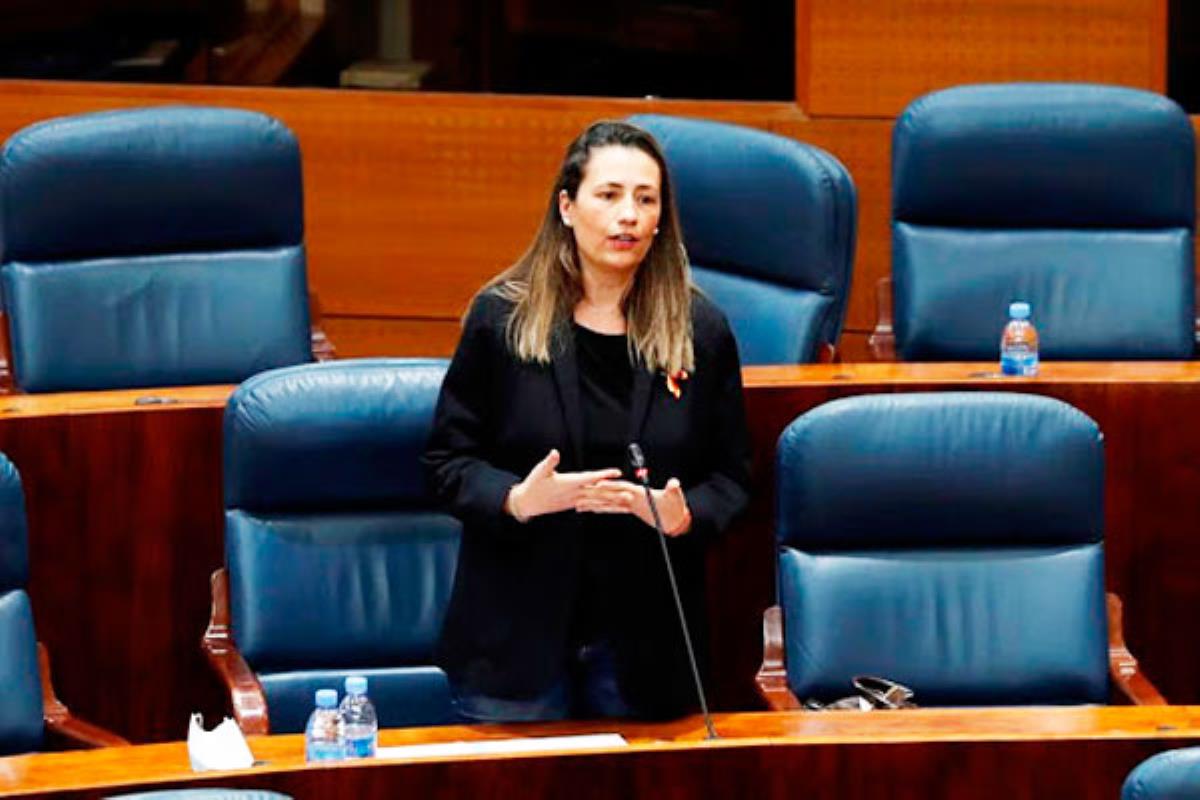 La que fuera concejala del PP de Pozuelo desde 2003 hasta 2010 aterriza en el municipio para ‘coser’ al partido