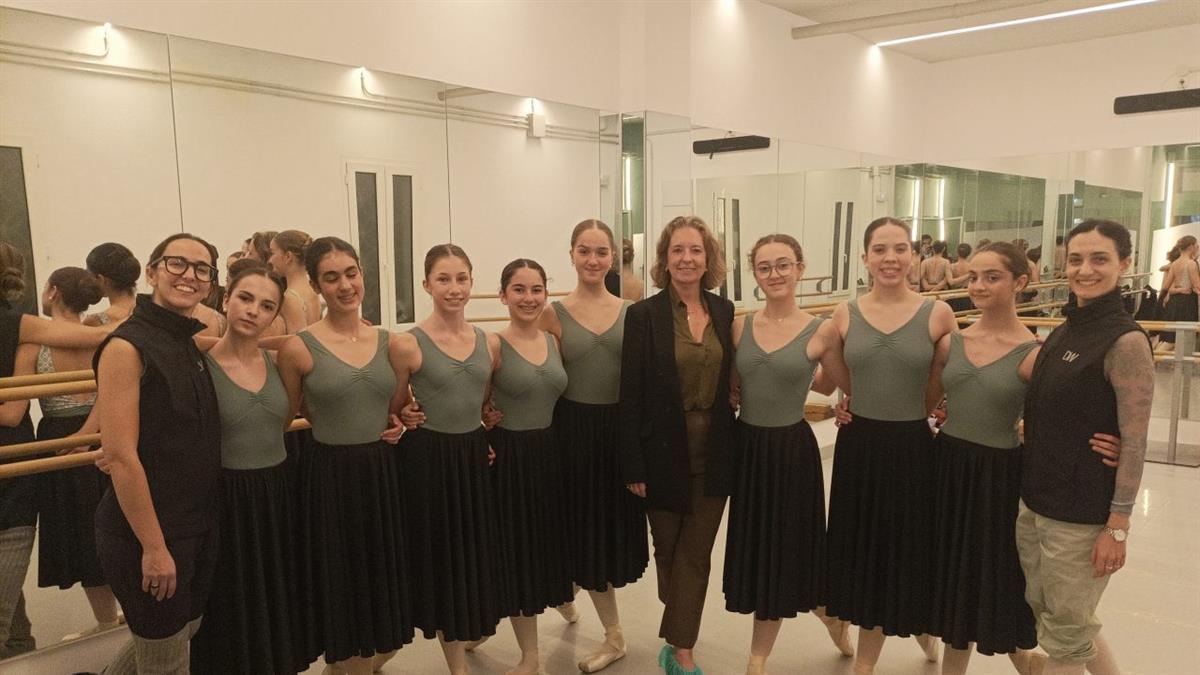 Ocho alumnas del distrito de Salamanca han sido seleccionadas para la final de este certamen, el más prestigioso de danza preprofesional del mundo

