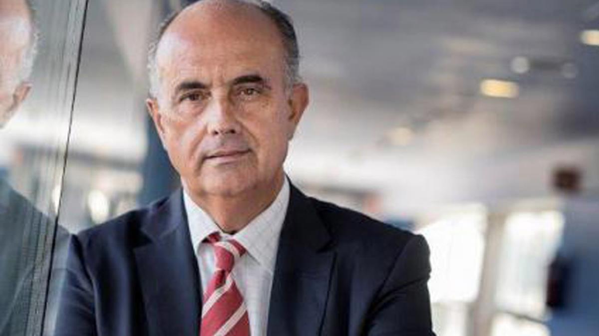 El Viceconsejero también ha señalado que las medidas que impone el Ministerio de Sanidad son una intervención