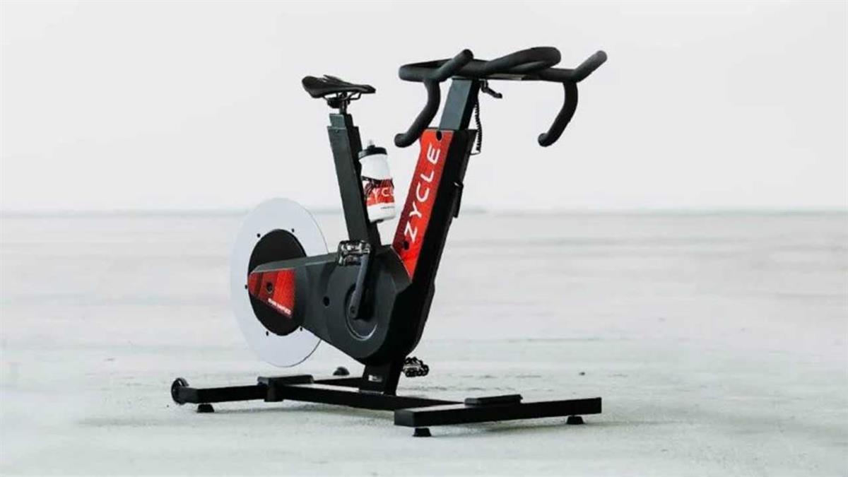 Con un diseño elegante, sofisticado y vibrante, la ZBike 2.0 de ZYCLE es una de las herramientas de ciclismo indoor más avanzadas del mercado