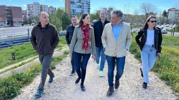 Los candidatos del PSOE a las alcaldías de Pozuelo y Madrid han recorrido la zona del Entorno Meaques Retamares, y se han comprometido a trabajar para su cuidado y desarrollo.