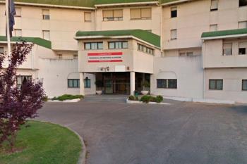 La alcaldesa de Alcorcón ha denunciado la "delicada situación" que atraviesa el centro público en su reunión con el consejero de la Comunidad de Madrid