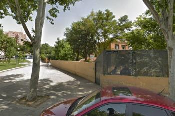 La Comunidad de Madrid debe decidir si traslada a 40 jóvenes del centro de acogida de
Hortaleza a Somosierra, pese a la negativa del alcalde